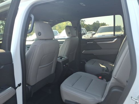 New 2026 GMC Acadia Elevation w/ Elevation Premium Package image 23