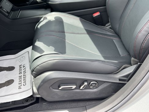 New 2025 Acura RDX A-Spec image 11