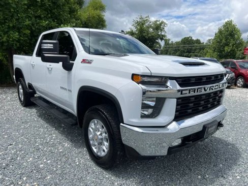Used 2023 Chevrolet Silverado 2500 LT w/ Convenience Package image 7