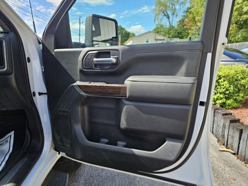 Used 2021 GMC Sierra 2500 SLE w/ SLE Value Package; image 15
