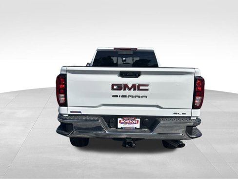 New 2026 GMC Sierra 3500 SLE w/ Preferred Package image 4