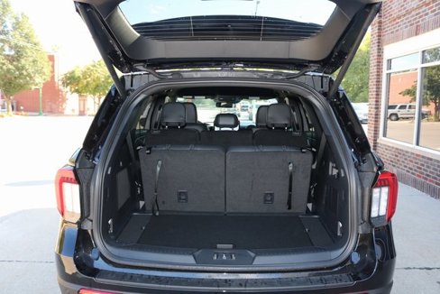New 2025 Ford Explorer ST-Line image 25