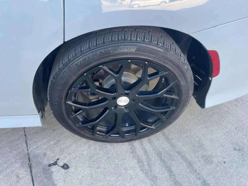 Used 2020 Dodge Charger R/T image 10