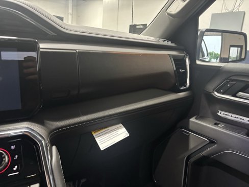 New 2025 GMC Sierra 1500 Denali w/ Denali Reserve Package image 24