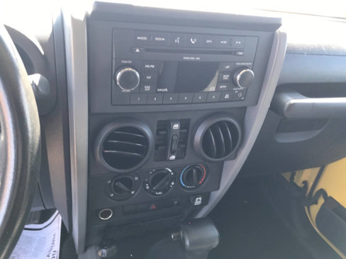 Used 2009 Jeep Wrangler Unlimited X image 34