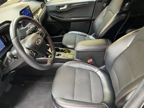 Used 2025 Ford Escape ST-Line Select image 21