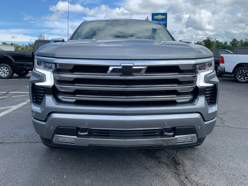 New 2026 Chevrolet Silverado 1500 High Country w/ High Country Premium Package image 10