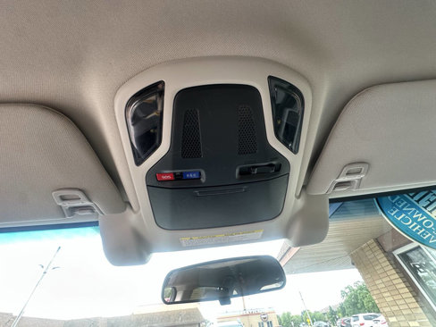 Used 2021 Subaru Outback Premium image 8