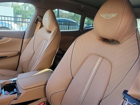 New 2025 Aston Martin DBX 707 image 15