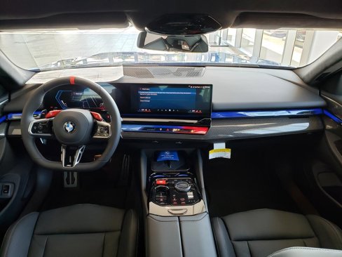 New 2026 BMW M5 w/ Carbon Package image 8