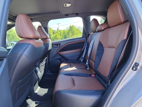 New 2025 Subaru Forester Touring image 7