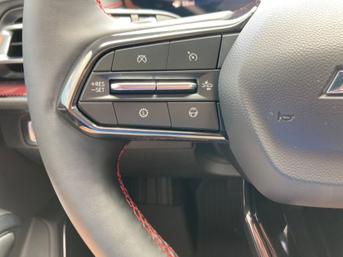 New 2026 Chevrolet Traverse RS w/ LPO, Floor Liner Package image 15