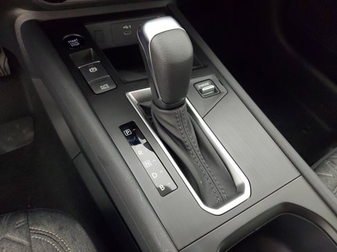 New 2026 Nissan Kicks SV image 19