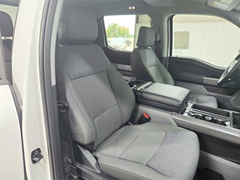 New 2025 Ford F150 XLT image 42