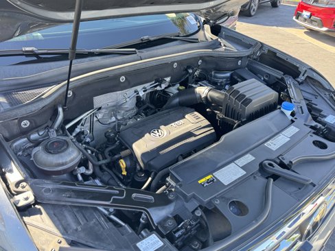 Certified 2021 Volkswagen Atlas SEL Premium image 43