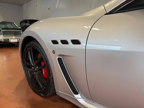 Used 2016 Maserati GranTurismo MC image 14