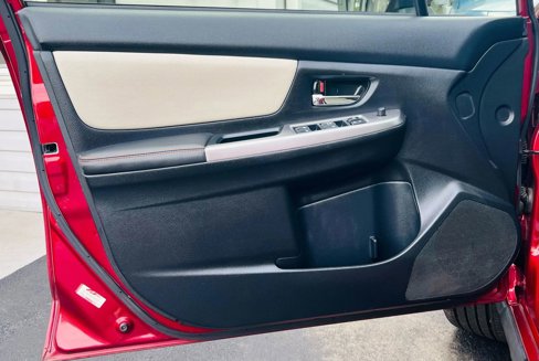 Used 2017 Subaru Crosstrek 2.0i Limited image 19