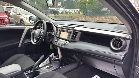 Used 2015 Toyota RAV4 XLE image 26