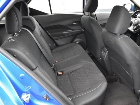 Used 2024 Nissan Kicks SV image 17