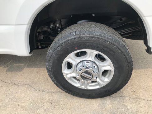 New 2026 Ford F350 XLT image 25