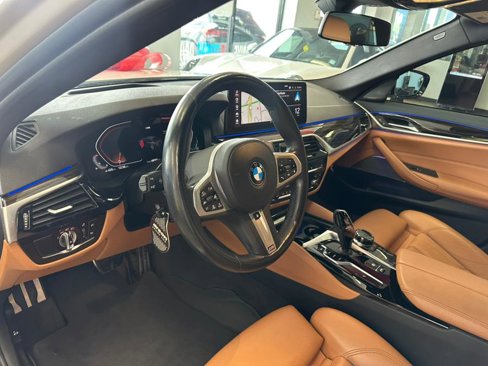 Used 2022 BMW 530i xDrive w/ Executive Package image 21