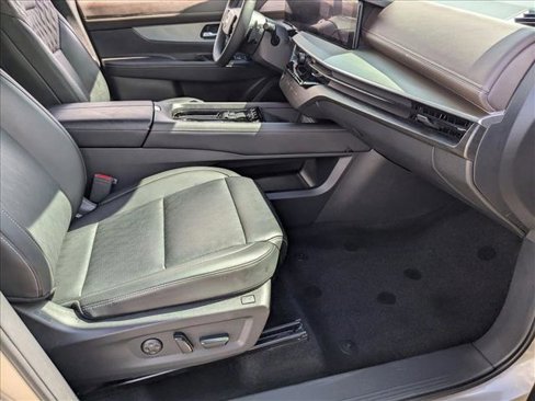 Used 2025 Nissan Murano Platinum w/ Cargo Package image 21