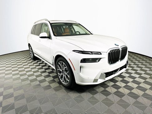 New 2026 BMW X7 xDrive40i image 2