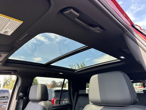 New 2025 Chevrolet Tahoe LT w/ Comfort Package image 16
