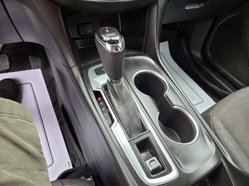 Used 2018 Chevrolet Equinox LT image 15