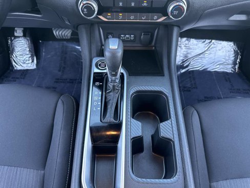 Used 2024 Nissan Sentra SV w/ Trunk Package image 31
