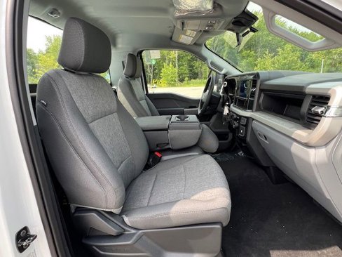 New 2026 Ford F250 4x4 Regular Cab Super Duty image 17