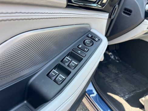 New 2026 Acura MDX w/ Advance Package image 13