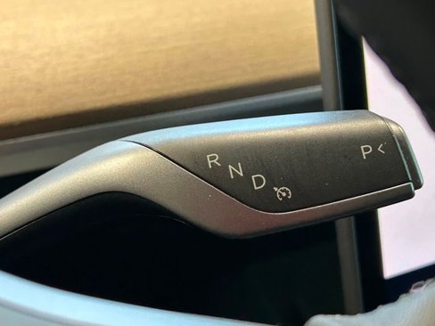 Used 2023 Tesla Model Y Long Range image 28