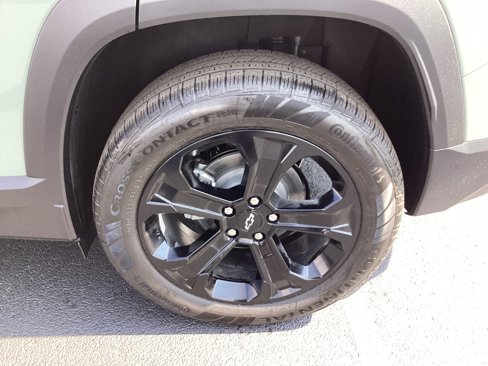 New 2026 Chevrolet Equinox LT w/ Convenience Package II image 11
