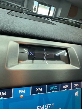 Used 2014 Cadillac Escalade ESV Premium image 19
