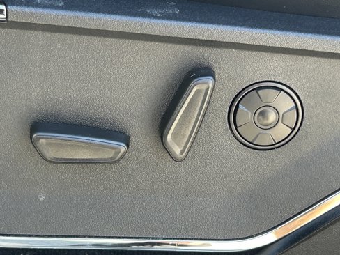 Used 2024 Ford F250 Platinum image 29