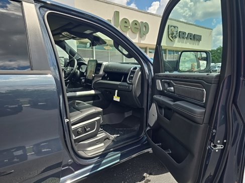 New 2026 RAM 1500 Laramie image 17