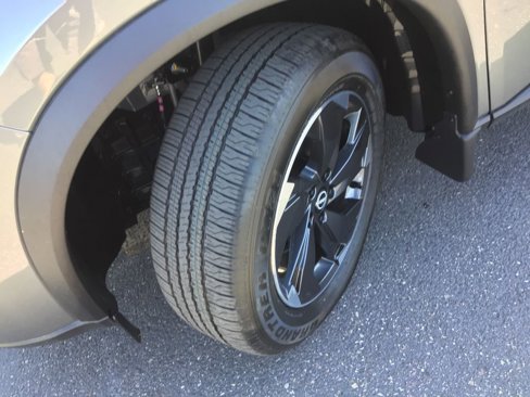 New 2025 Nissan Rogue SV image 18