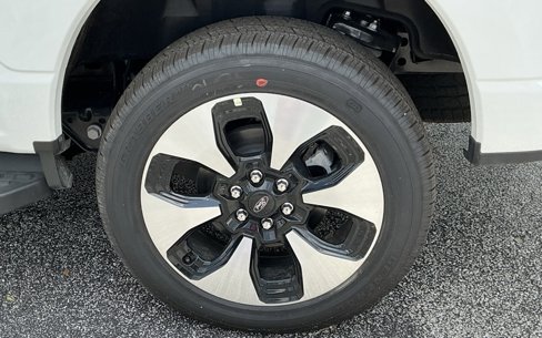 New 2025 Ford F150 Lightning Platinum image 12