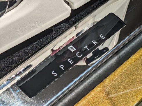 New 2024 Rolls-Royce Spectre w/ Spectre Launch Package image 17