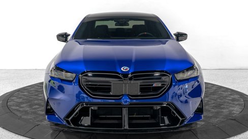 Used 2026 BMW M5 w/ Executive Package image 12