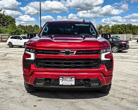 Used 2025 Chevrolet Silverado 1500 RST w/ Dark Appearance Package image 2