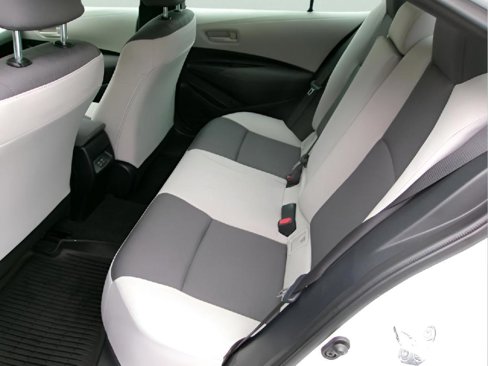 Used 2025 Toyota Corolla LE image 9