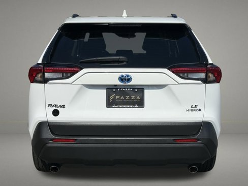 Used 2024 Toyota RAV4 LE image 4