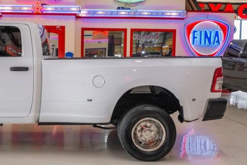 Used 2023 RAM 3500 Tradesman image 14
