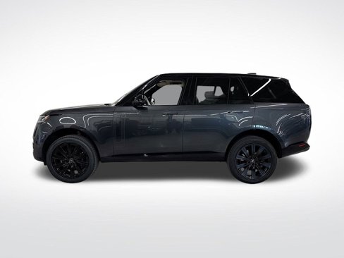 Used 2023 Land Rover Range Rover SE image 2