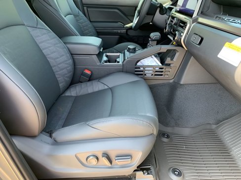 New 2025 Toyota Tacoma TRD Sport image 17