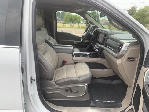New 2026 Ford F250 Platinum w/ Platinum Plus Package image 29