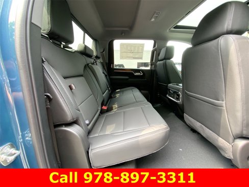 New 2025 GMC Sierra 2500 Denali w/ Denali Reserve Package image 28