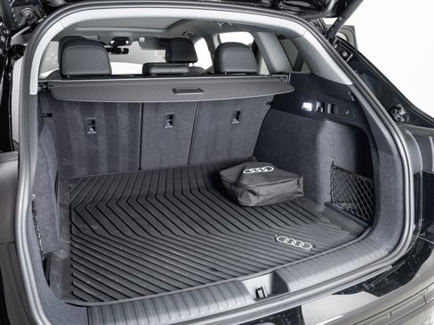 Certified 2025 Audi Q6 e-tron Premium w/ Convenience Package image 22